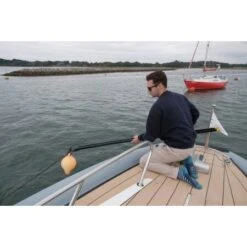 Revolve Aufrollbarer Bootshaken 1,90 M -Honda || PLASTIMO || Lewmar Verkaufsgeschäft sqreg190 action.jpg